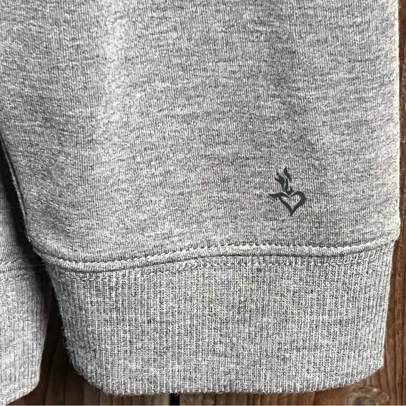 Torrid Active Grey Lace Up Back Detail Sweatshirt Long Sleeve Pullover Size 2X - Picture 12 of 13